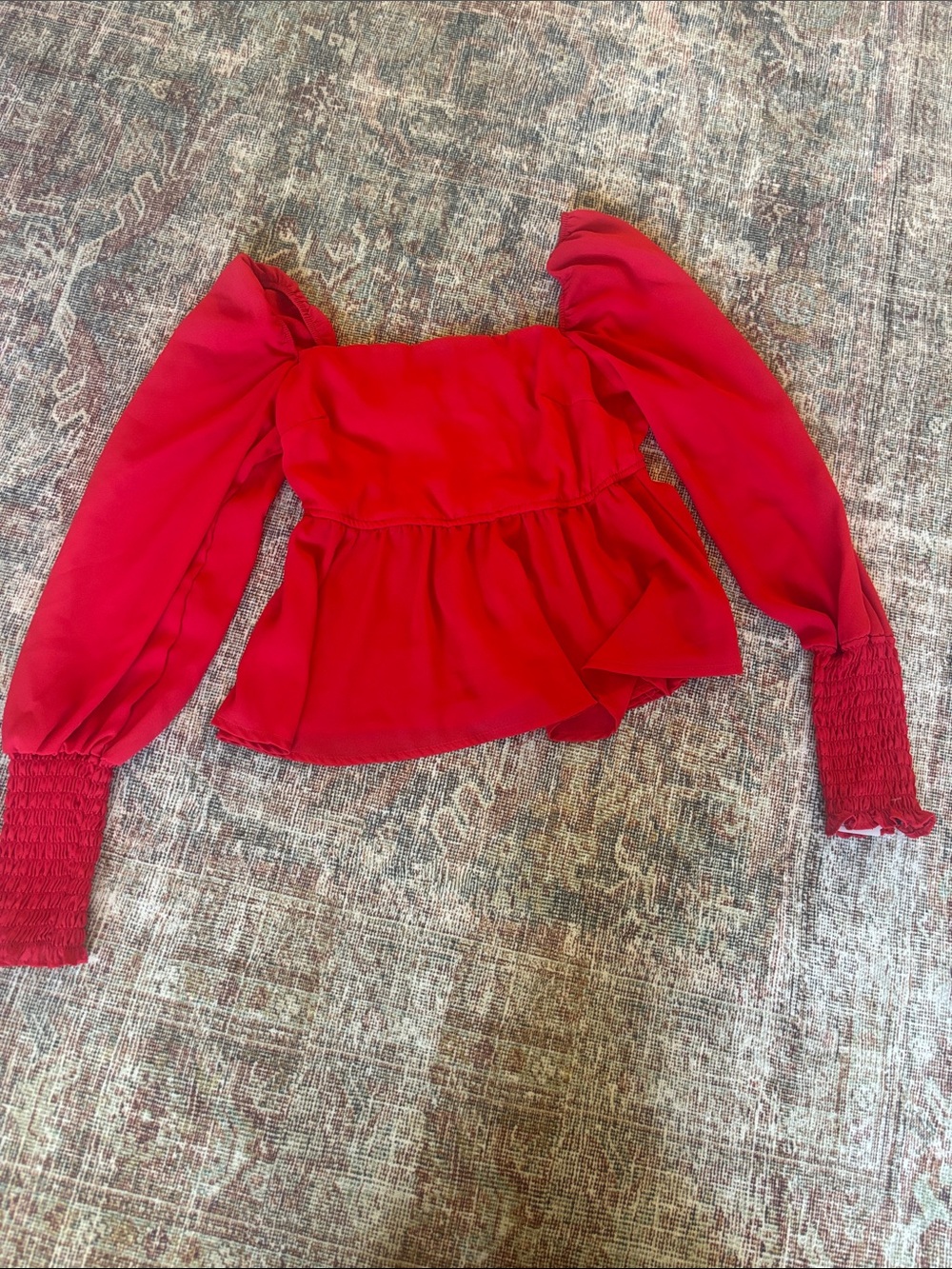 Red Long-Sleeve Smocked Cuff Peplum Top- Mi Ami